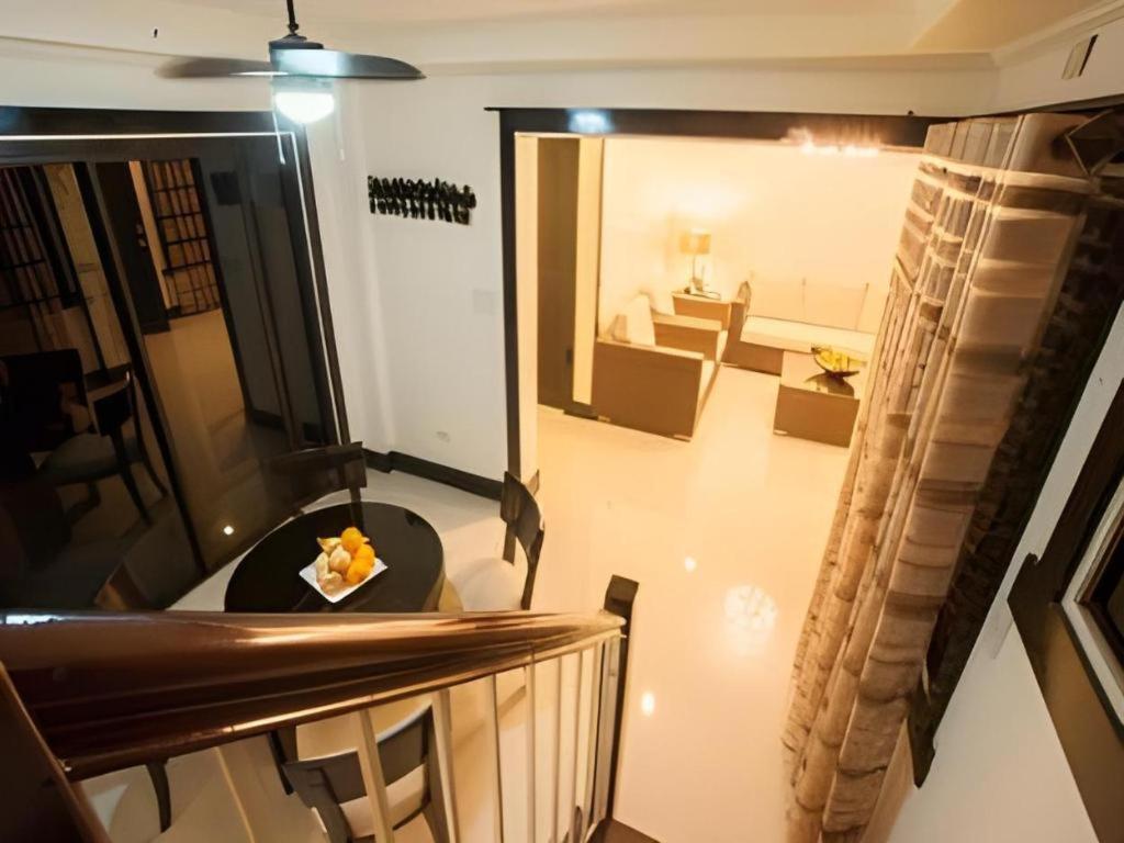 L Square Hotel Tarlac City Dış mekan fotoğraf