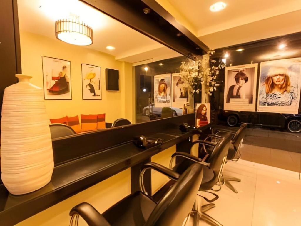 L Square Hotel Tarlac City Dış mekan fotoğraf
